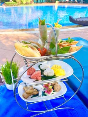 アンコールパレスで楽しむアフタヌーンティー<シェムリアップ>【簡単WEB予約/ミールクーポン】