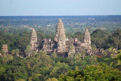 初めてのカンボジア　アンコール全遺跡走破4日間ツアー