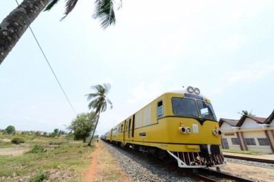 復活したカンボジア鉄道でゆっくり鉄道旅とアンコール遺跡を満喫!